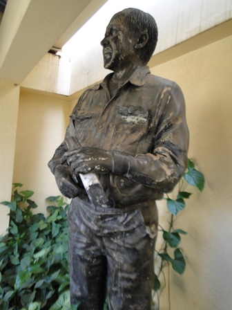 Photo: Statue outside R&D complex  in honor of ICIPE founder; Thomas Risley Odhiambo (1931-2003)